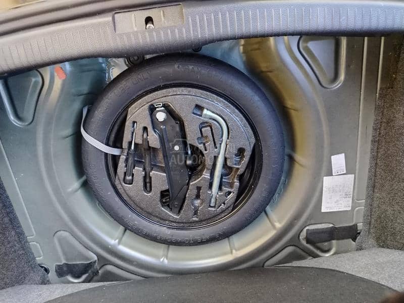 Volkswagen Golf 6 1,6 tdi