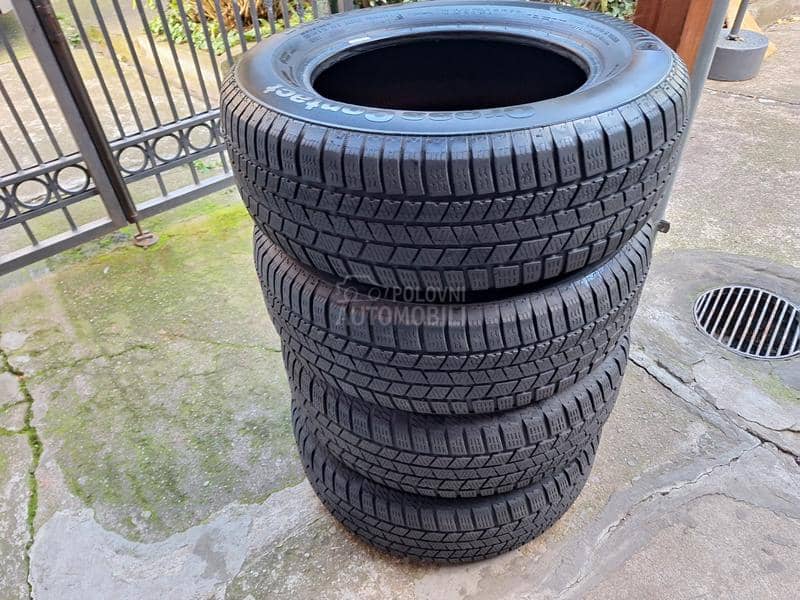 Continental 215/65 R16 Zimska