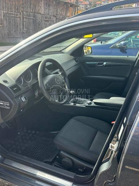 Mercedes Benz C 220 2.2 cdi