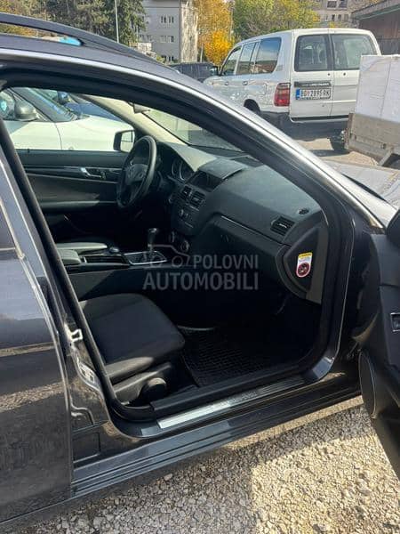 Mercedes Benz C 220 2.2 cdi