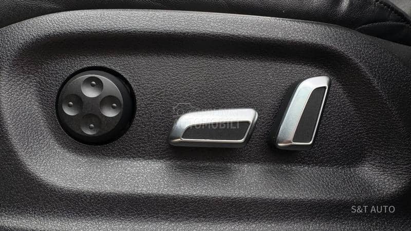 Audi Q5 2.0 TDI/LED/PANO/FUL