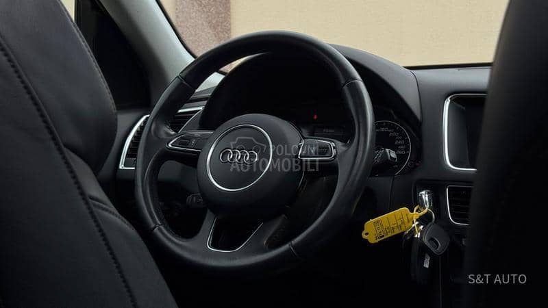 Audi Q5 2.0 TDI/LED/PANO/FUL