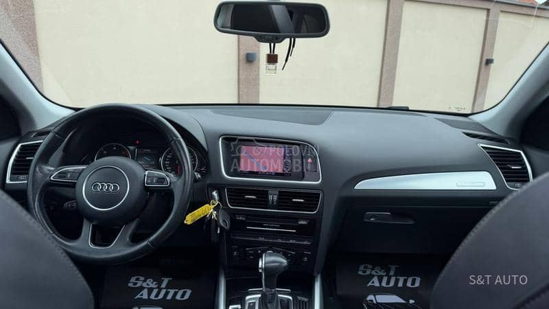Audi Q5 2.0 TDI/LED/PANO/FUL