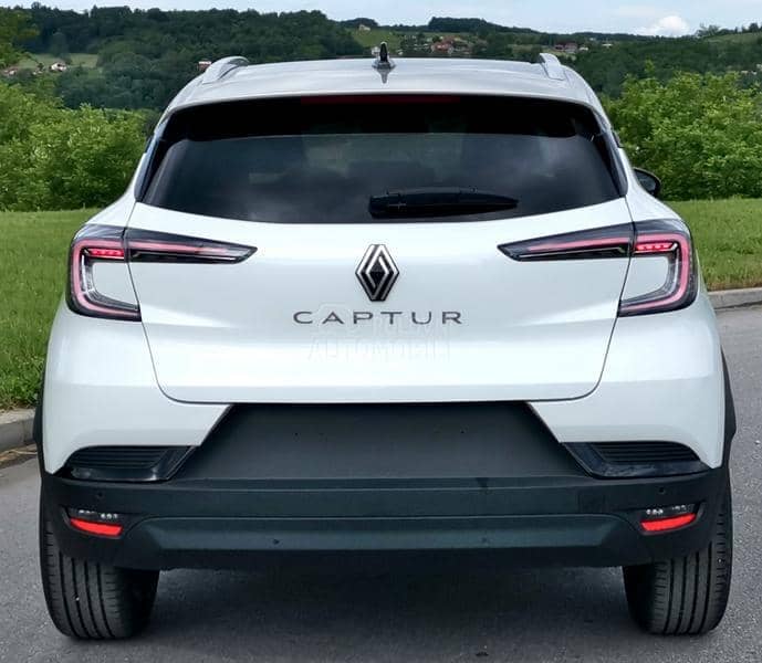 Renault Captur techno TCe 90