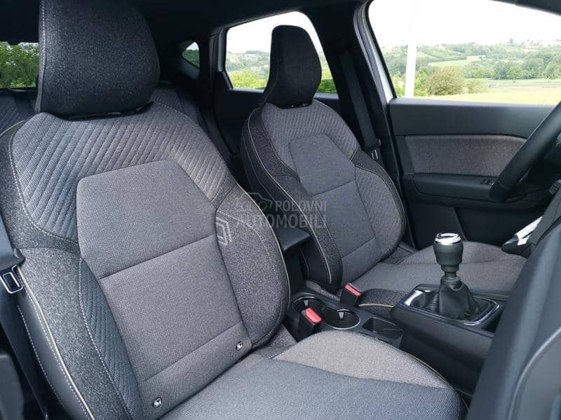 Renault Captur techno TCe 90