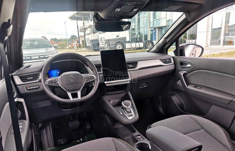 Renault Symbioz E-Tech hybrid 145 hp