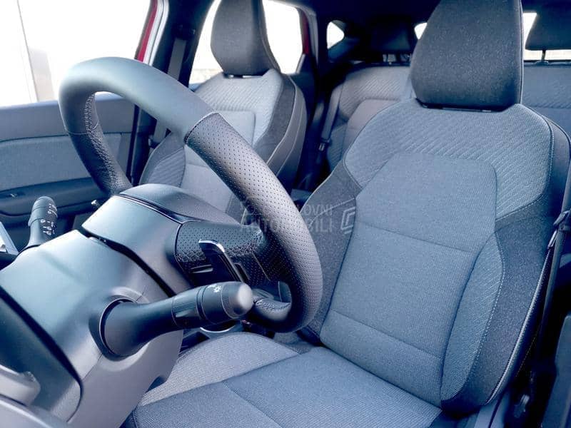 Renault Captur techno TCe 160 EDC