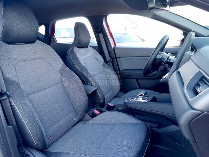 Renault Captur techno TCe 160 EDC