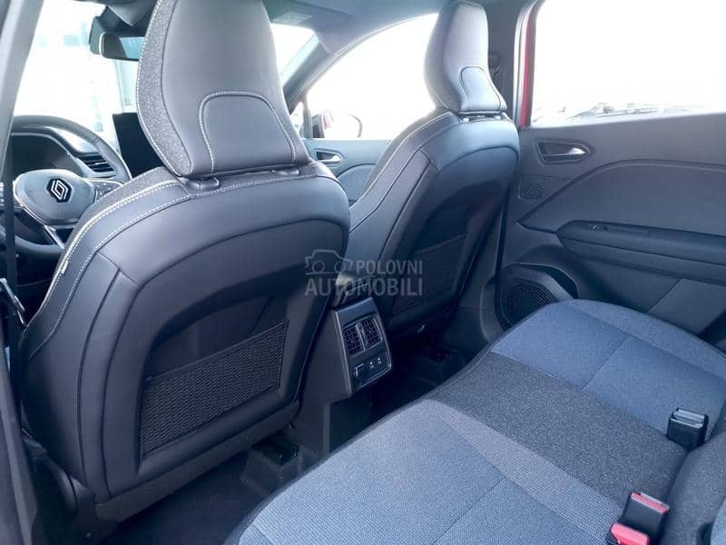 Renault Captur techno TCe 160 EDC