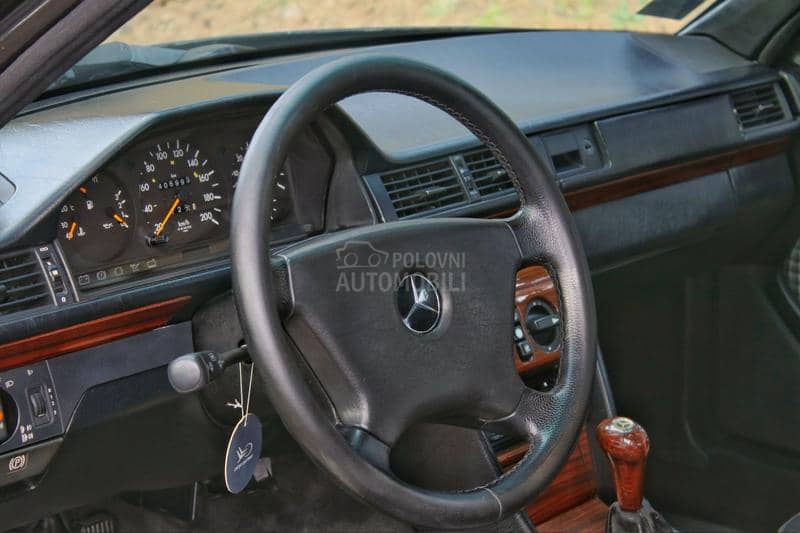 Mercedes Benz E 250 W124 250D