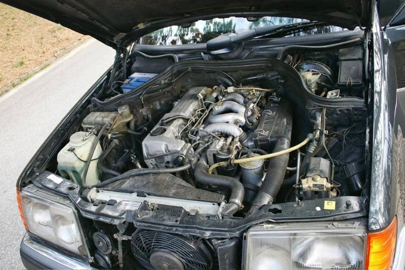 Mercedes Benz E 250 W124 250D