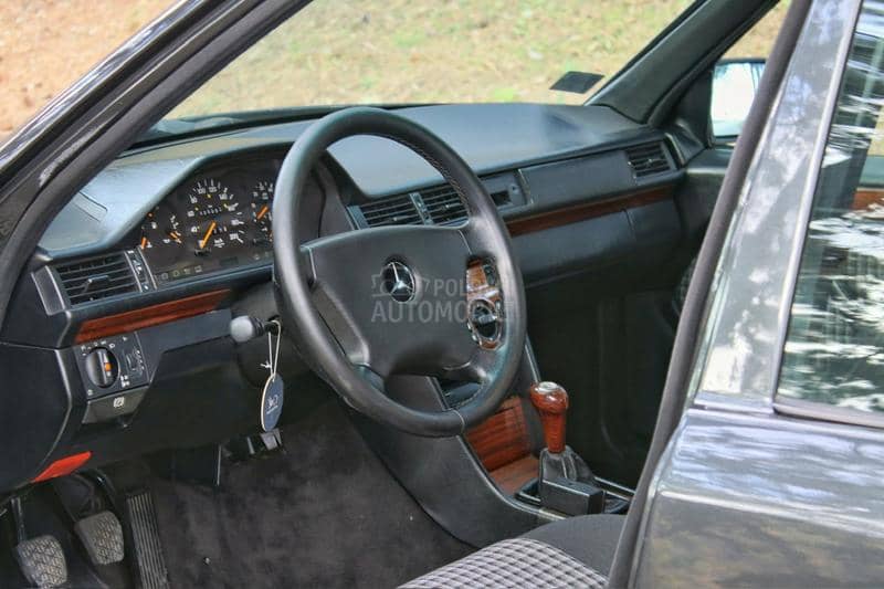 Mercedes Benz E 250 W124 250D