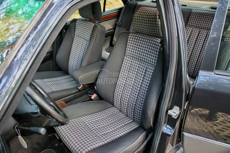 Mercedes Benz E 250 W124 250D