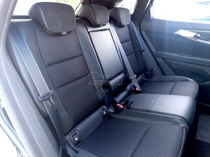 Renault Austral Alpine hybrid 200