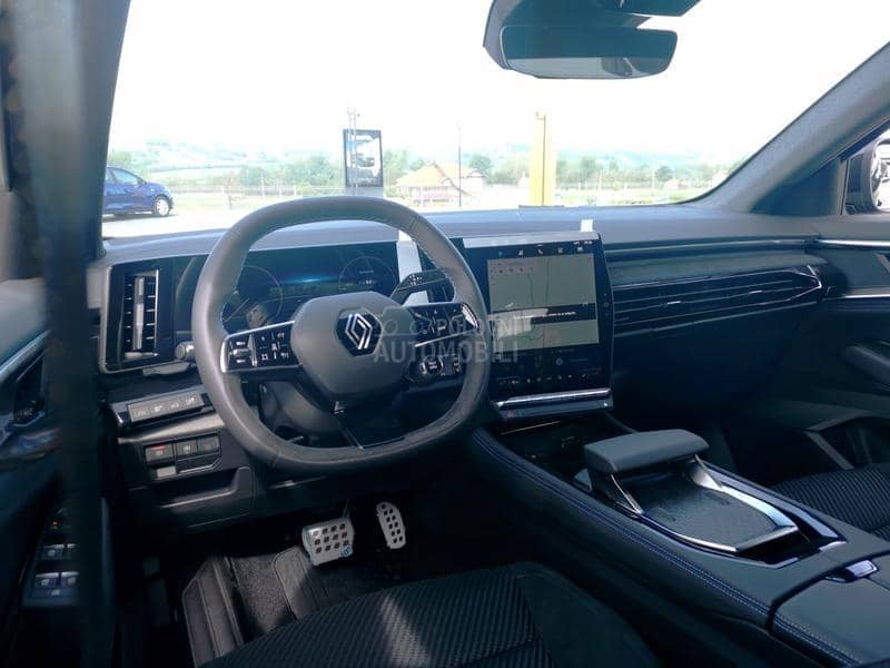 Renault Austral Alpine hybrid 200