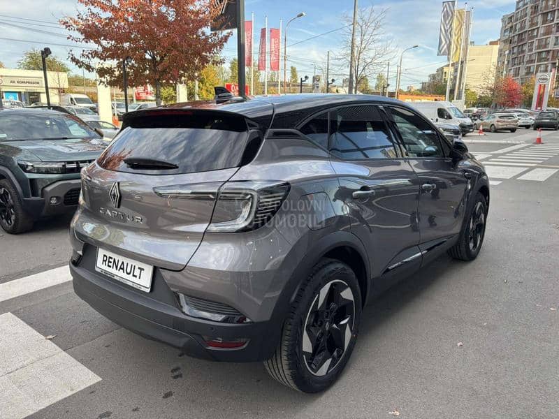 Renault Captur TECHNO TCE 160 EDC