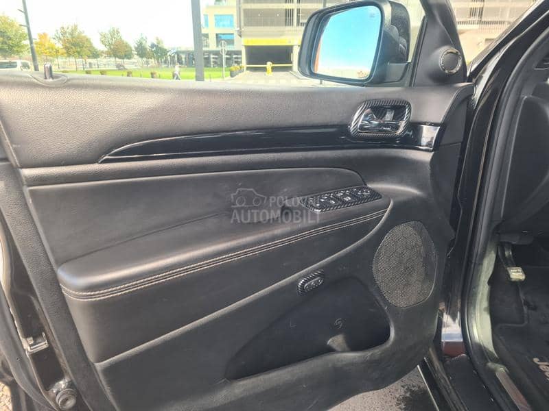 Jeep Grand Cherokee overland