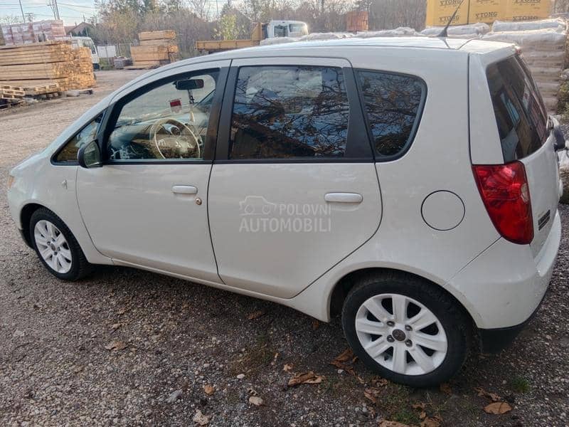 Mitsubishi Colt 