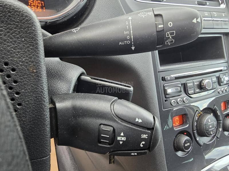 Peugeot 5008 1.6 e-hdi Allure