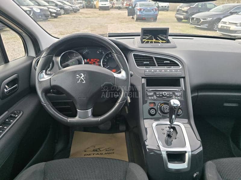 Peugeot 5008 1.6 e-hdi Allure