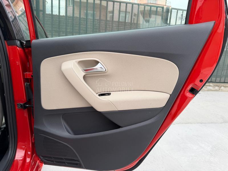 Volkswagen Polo 1.2 TSI/DSG/NAV