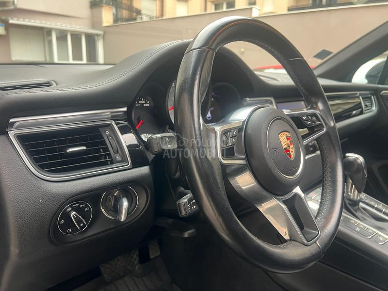 Porsche Macan 3.0 TDI S PANO