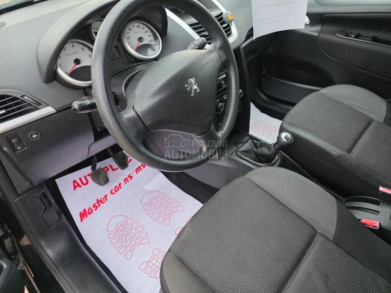 Peugeot 207 1.4b TNG