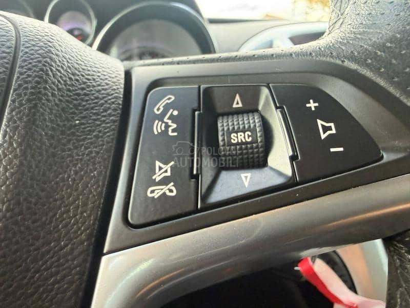 Opel Astra J 1.4b TURBO COSMO