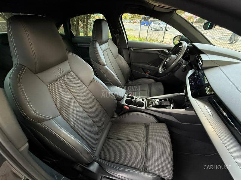 Audi A3 S-line AUT/MATRIX