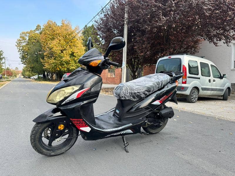 Sprint Phantom 2T 49cc