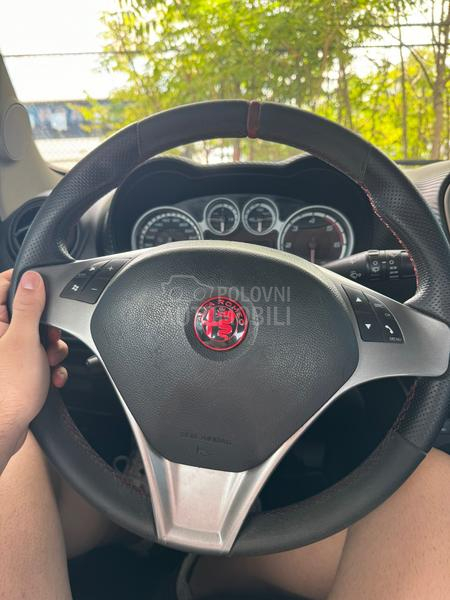 Alfa Romeo MiTo 