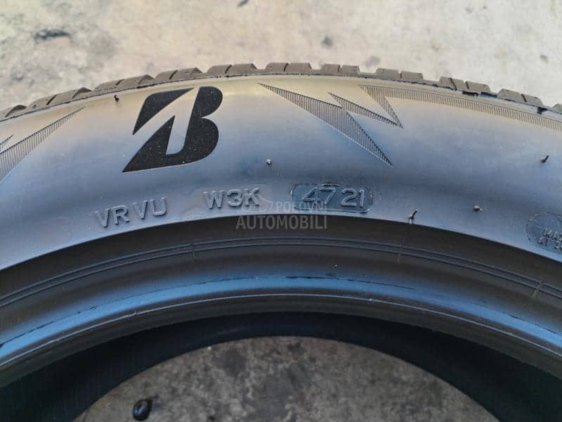 Bridgestone 255/50 R19 Zimska