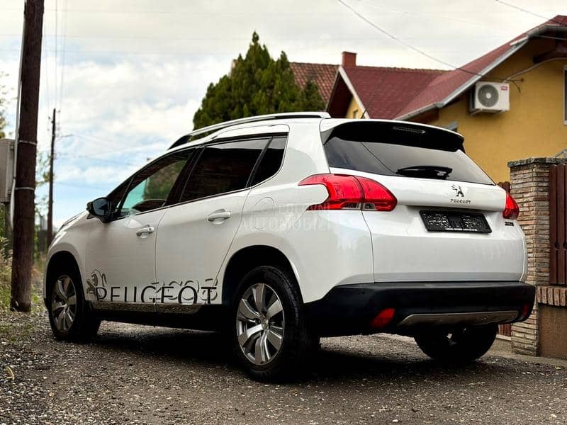 Peugeot 2008 1.6 VTI/CH/AIIURE