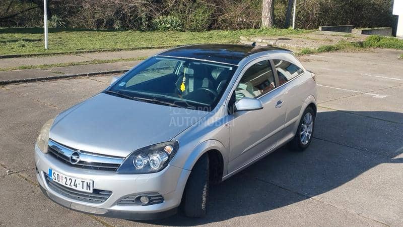 Opel Astra H GTC