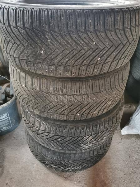 Michelin 225/50 R17 Zimska
