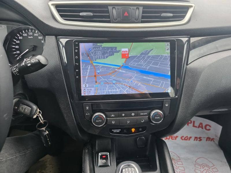 Nissan Qashqai 1.5dci  LED/NAV