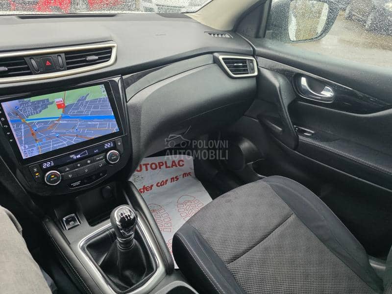 Nissan Qashqai 1.5dci  LED/NAV