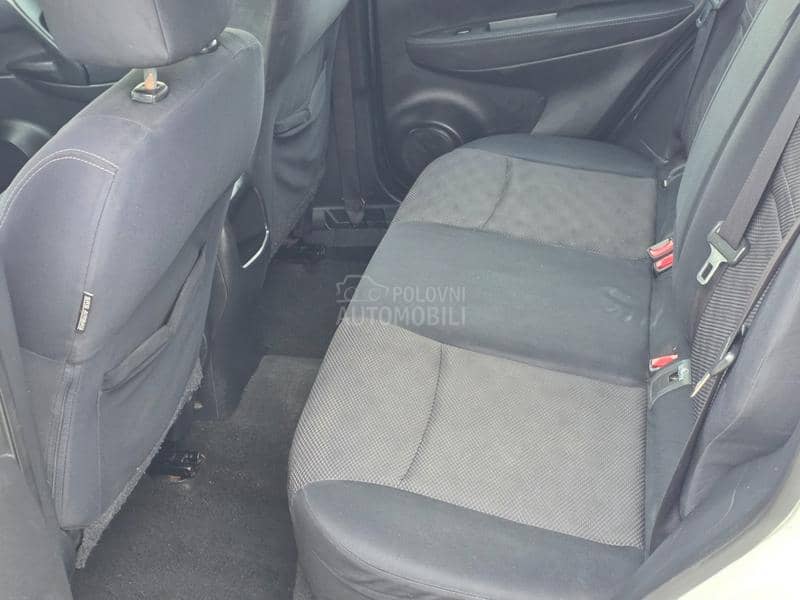 Nissan Qashqai 1.5dci  LED/NAV