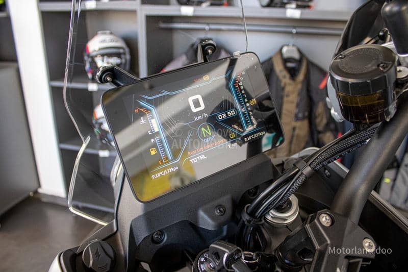 QJMOTOR SRT 600 SX A2