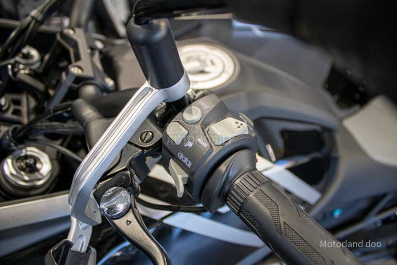 QJMOTOR SRT 600 SX A2