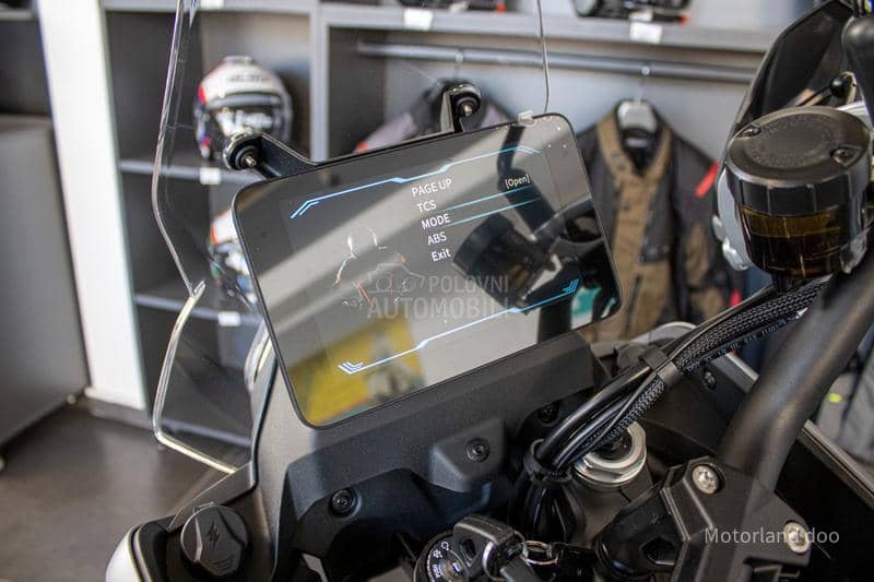 QJMOTOR SRT 600 SX A2