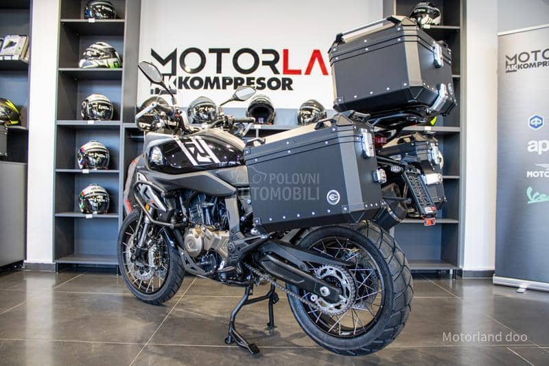 QJMOTOR SRT 600 SX A2