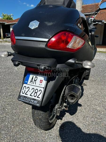 Piaggio MP3