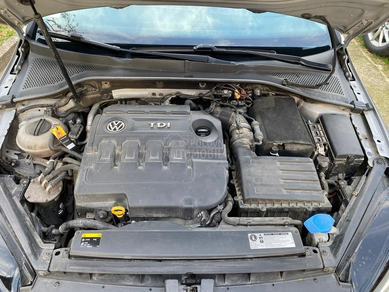 Volkswagen Golf 7 R line