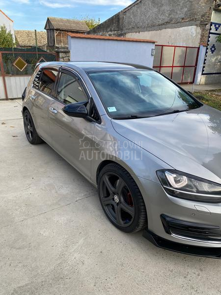 Volkswagen Golf 7 R line