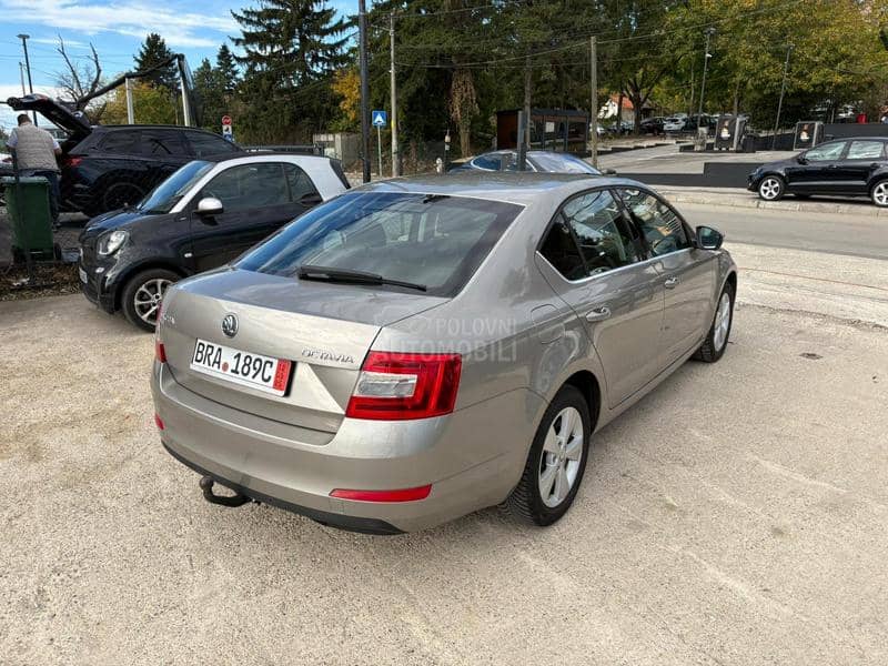 Škoda Octavia DSG KUKA NOV