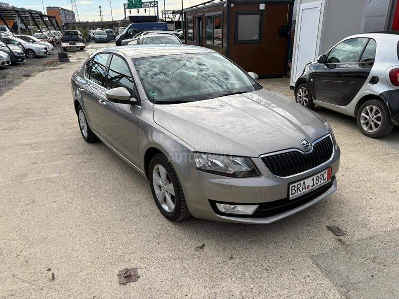 Škoda Octavia DSG KUKA NOV