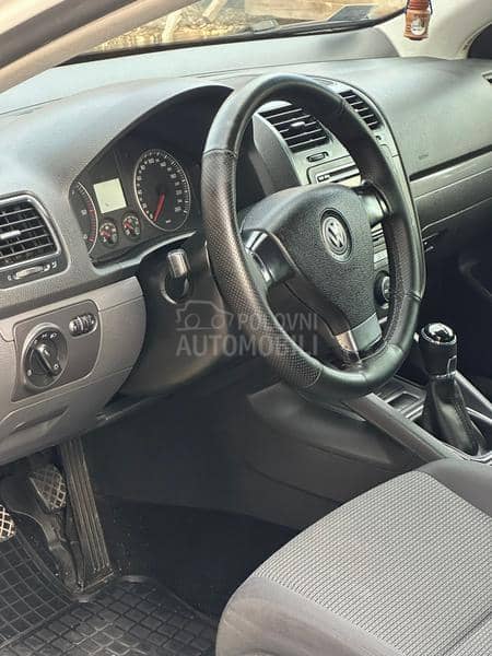 Volkswagen Jetta Dugg Regg Oddrzavan