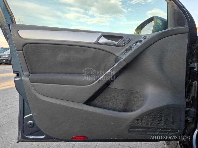 Volkswagen Golf 6 1.4 TSI hajline/serv