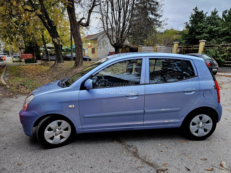 Kia Picanto 1.1 CRDI LUTKICAA